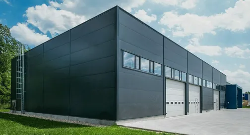 картинка-ссылка на статью: Как выбрать кровлю для ангара в Югорске?